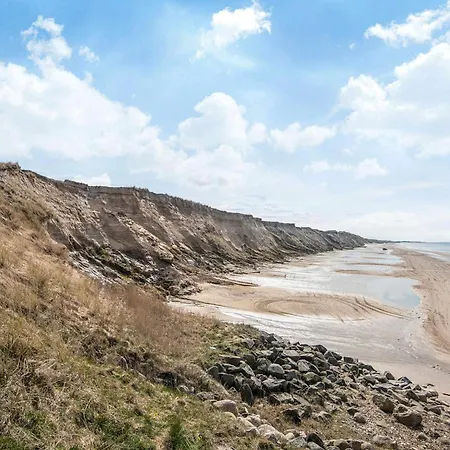 Lyngbyvej Iii Holiday home *